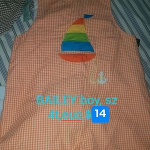 BAILEY boys sz4
